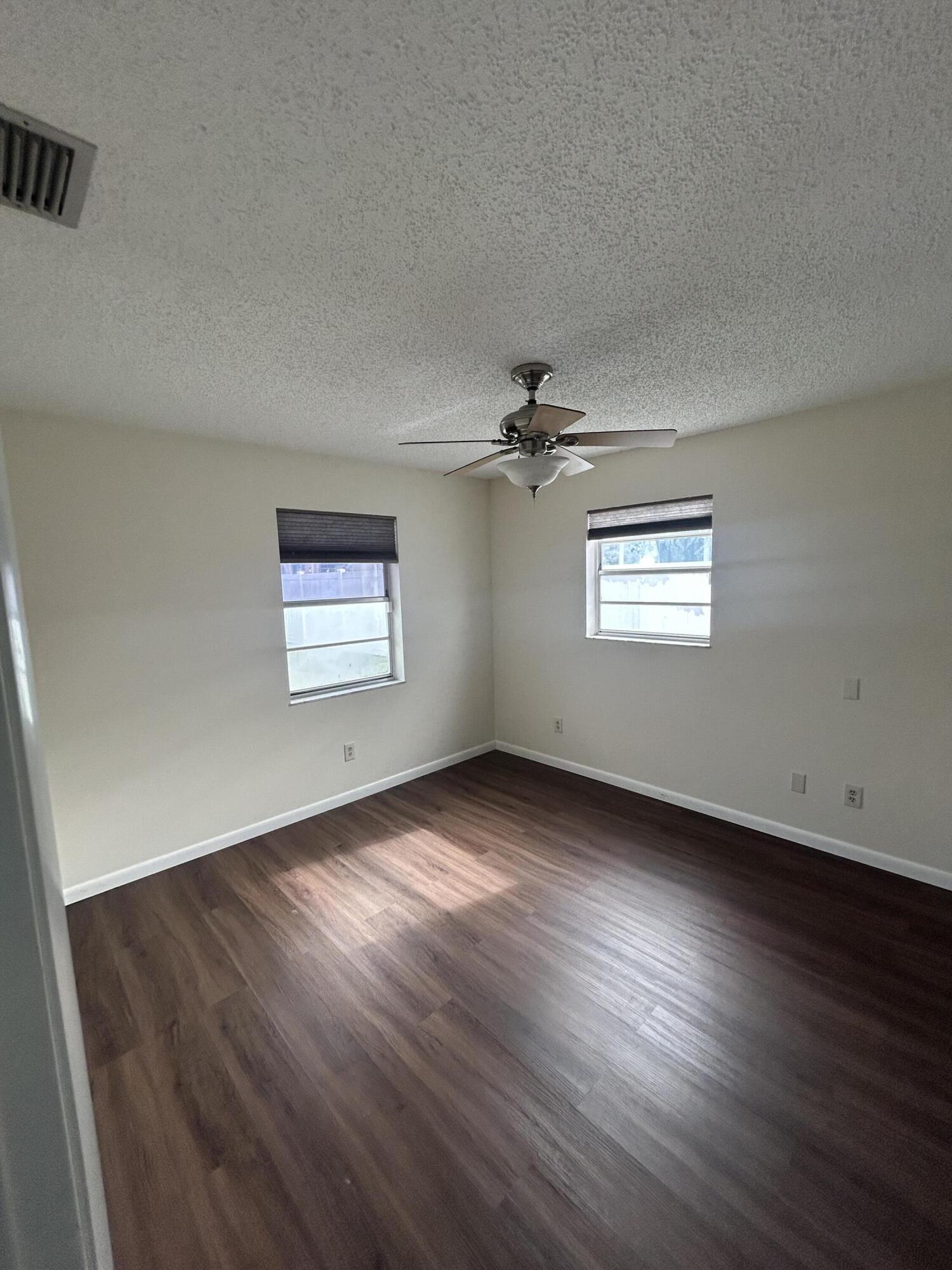JENSEN PARK ESTATES - Residential