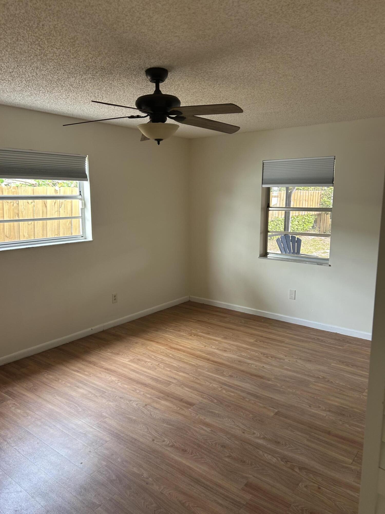 JENSEN PARK ESTATES - Residential