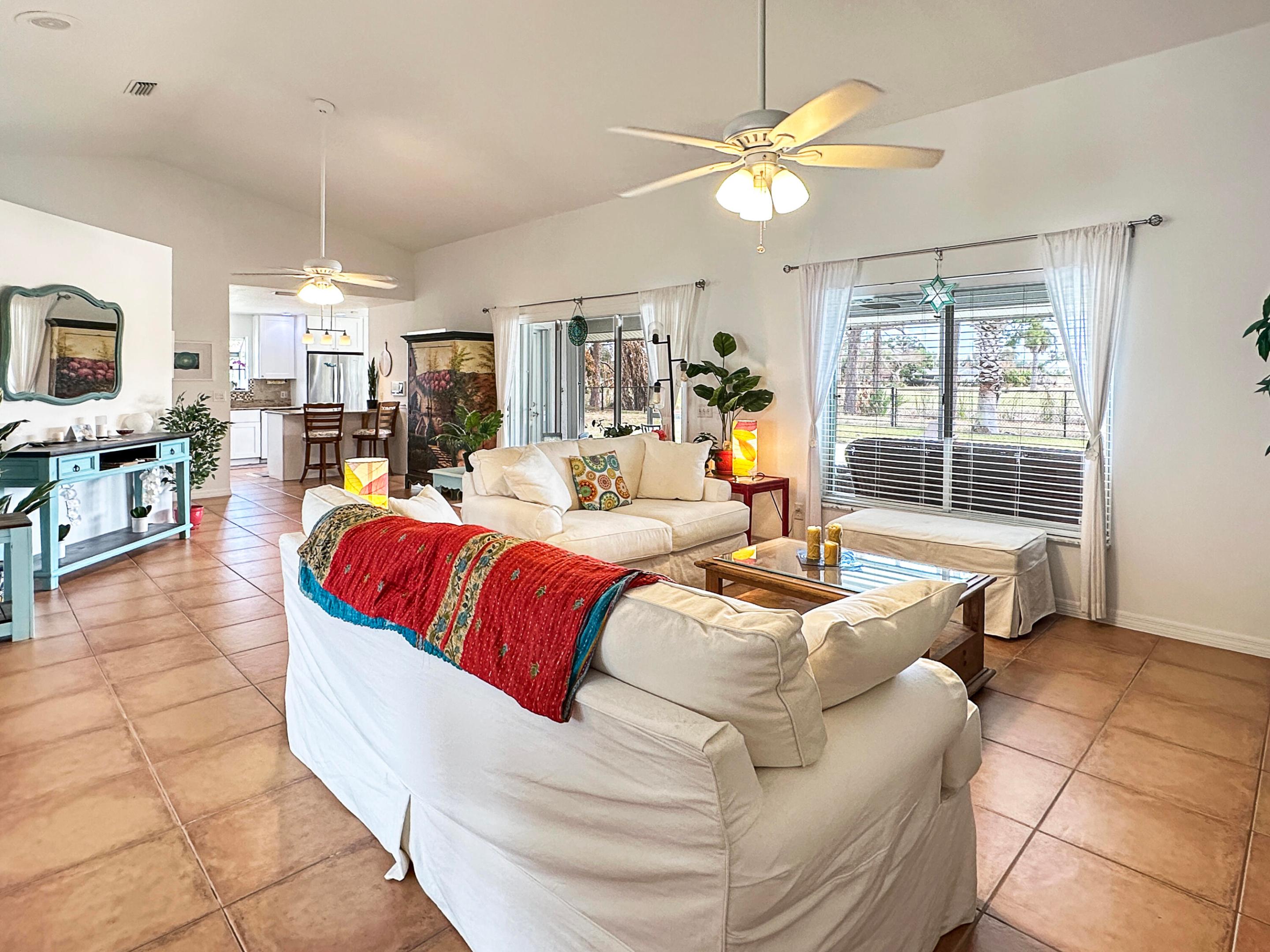 HOLIDAY PINES SUBDIVISION PHASE I - Residential