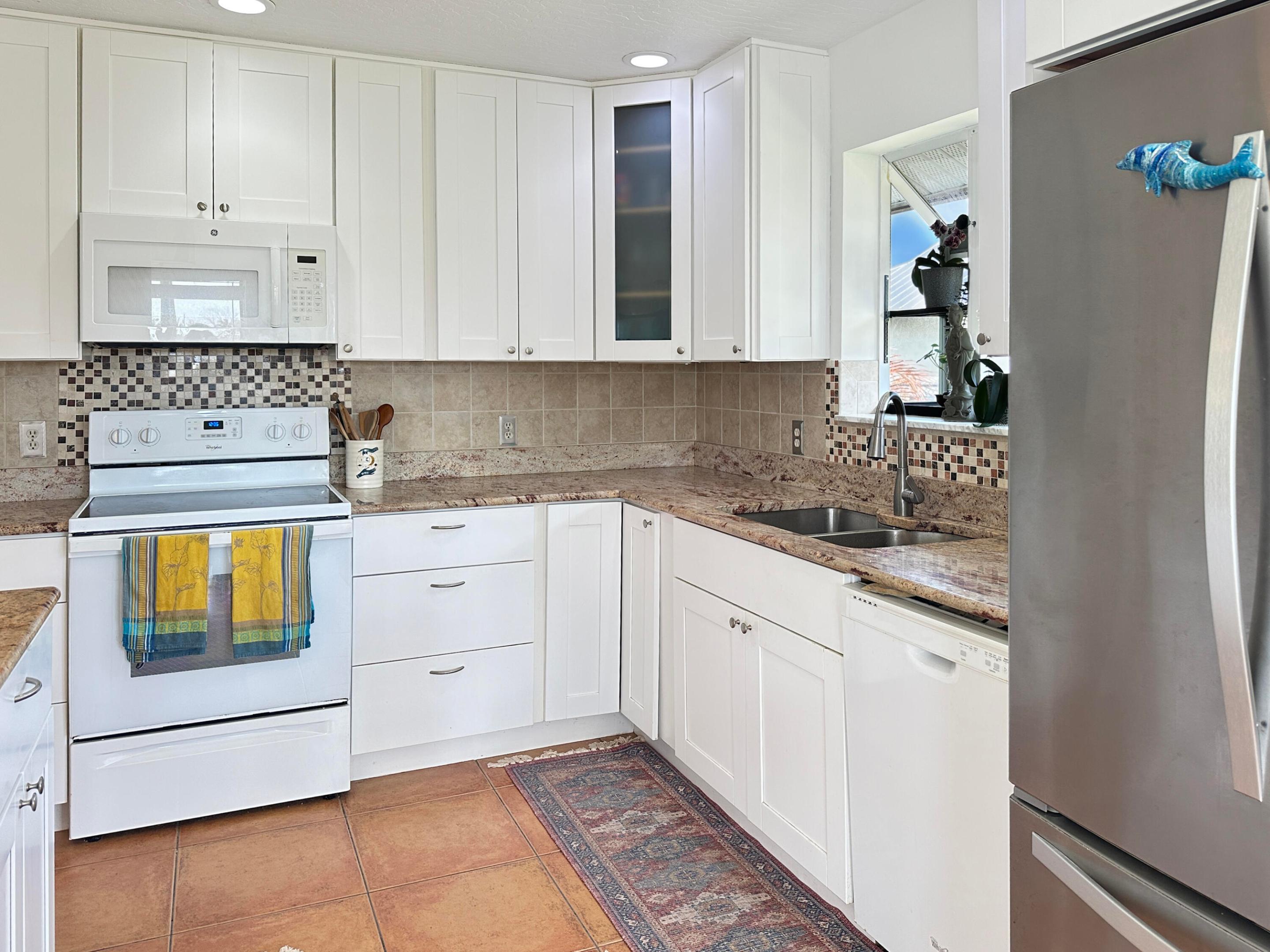 HOLIDAY PINES SUBDIVISION PHASE I - Residential