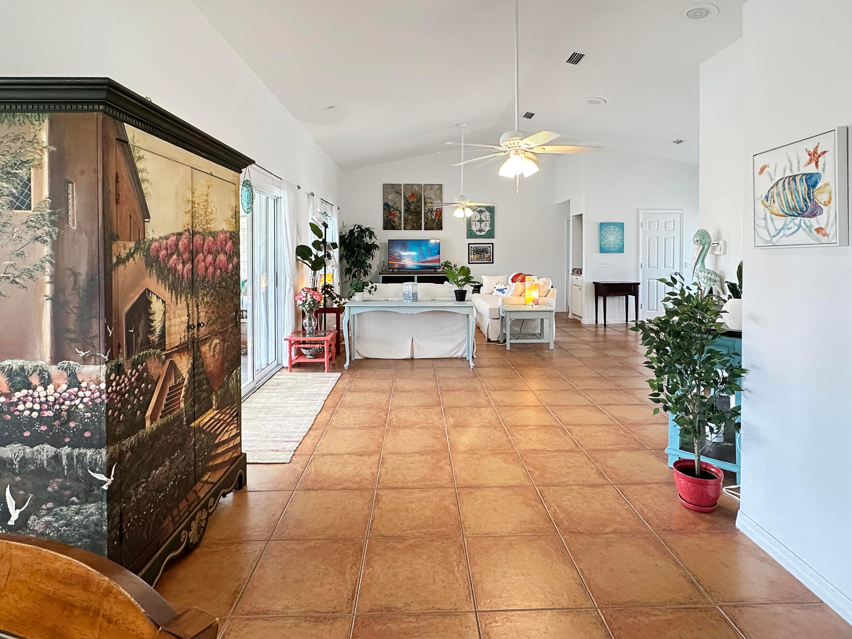 HOLIDAY PINES SUBDIVISION PHASE I - Residential