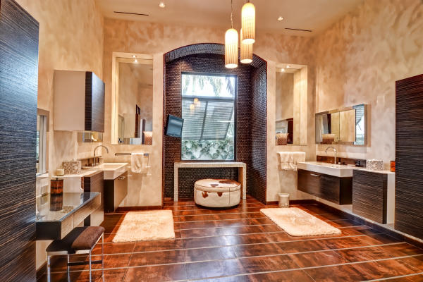 TRUMP NATIONAL GOLF CLUB - Residential