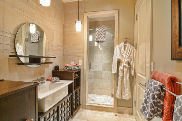 TRUMP NATIONAL GOLF CLUB - Residential