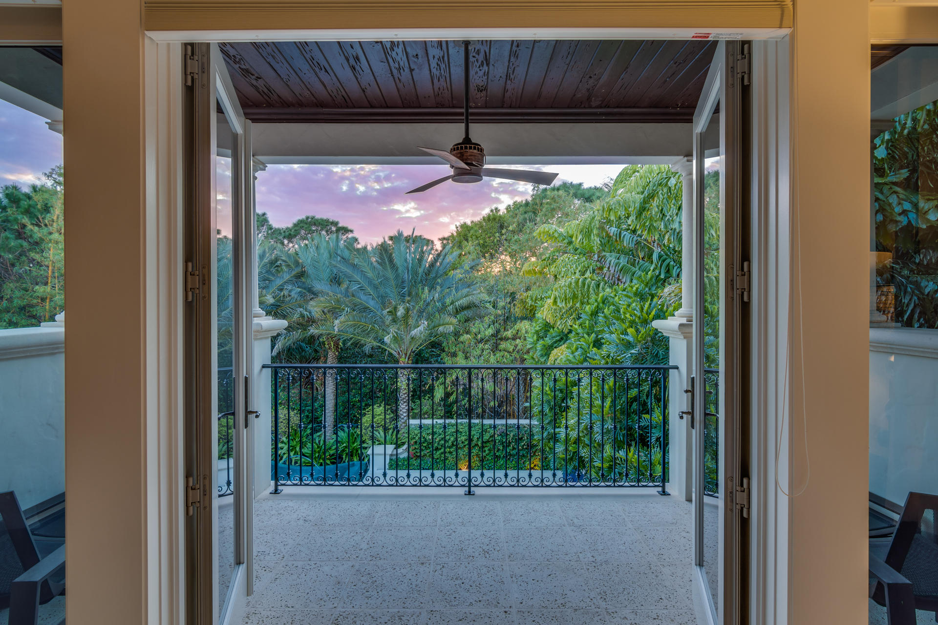 TRUMP NATIONAL GOLF CLUB - Residential