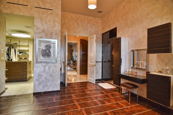 TRUMP NATIONAL GOLF CLUB - Residential