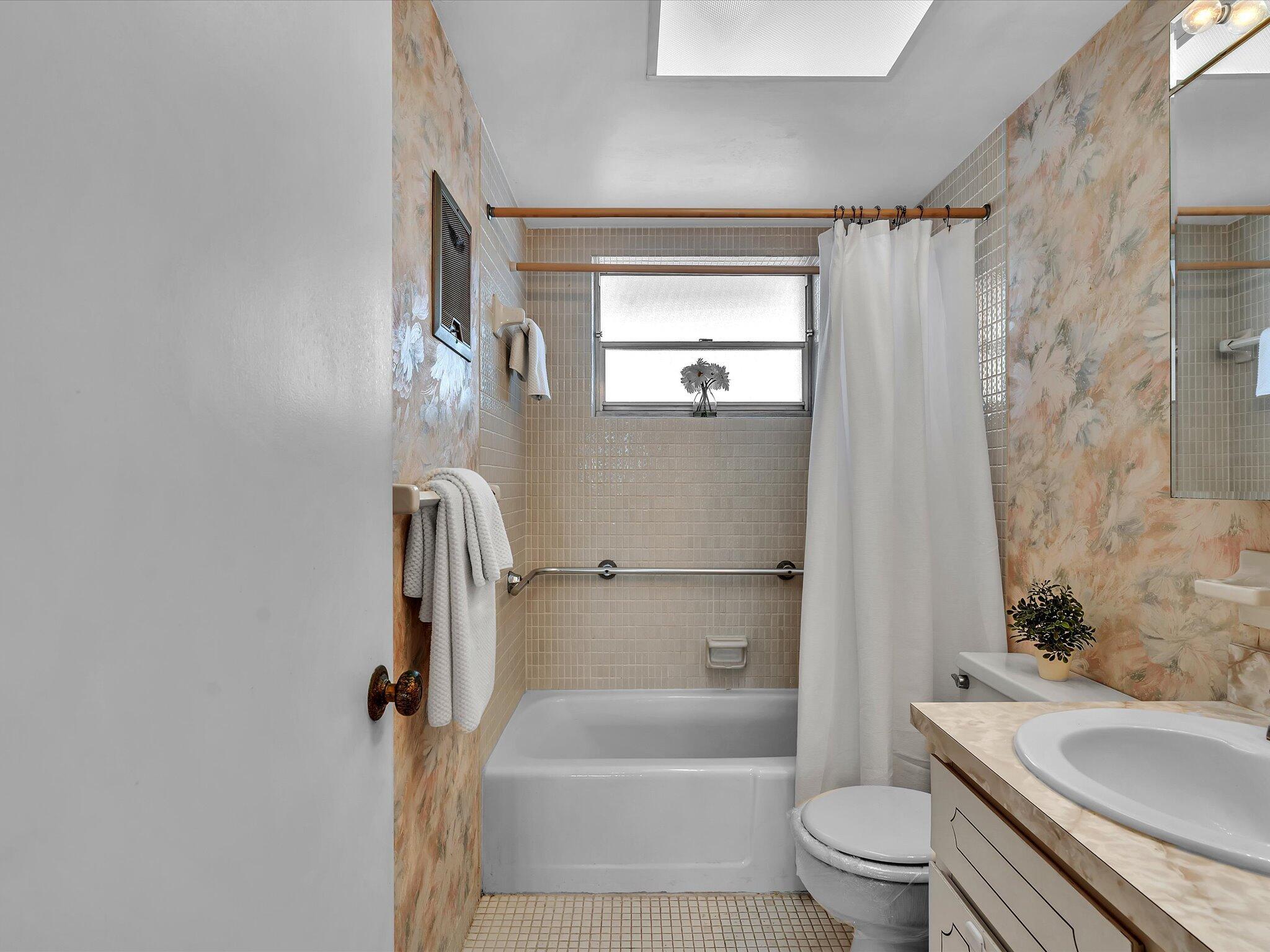 BOCA VERDE CONDO - Residential