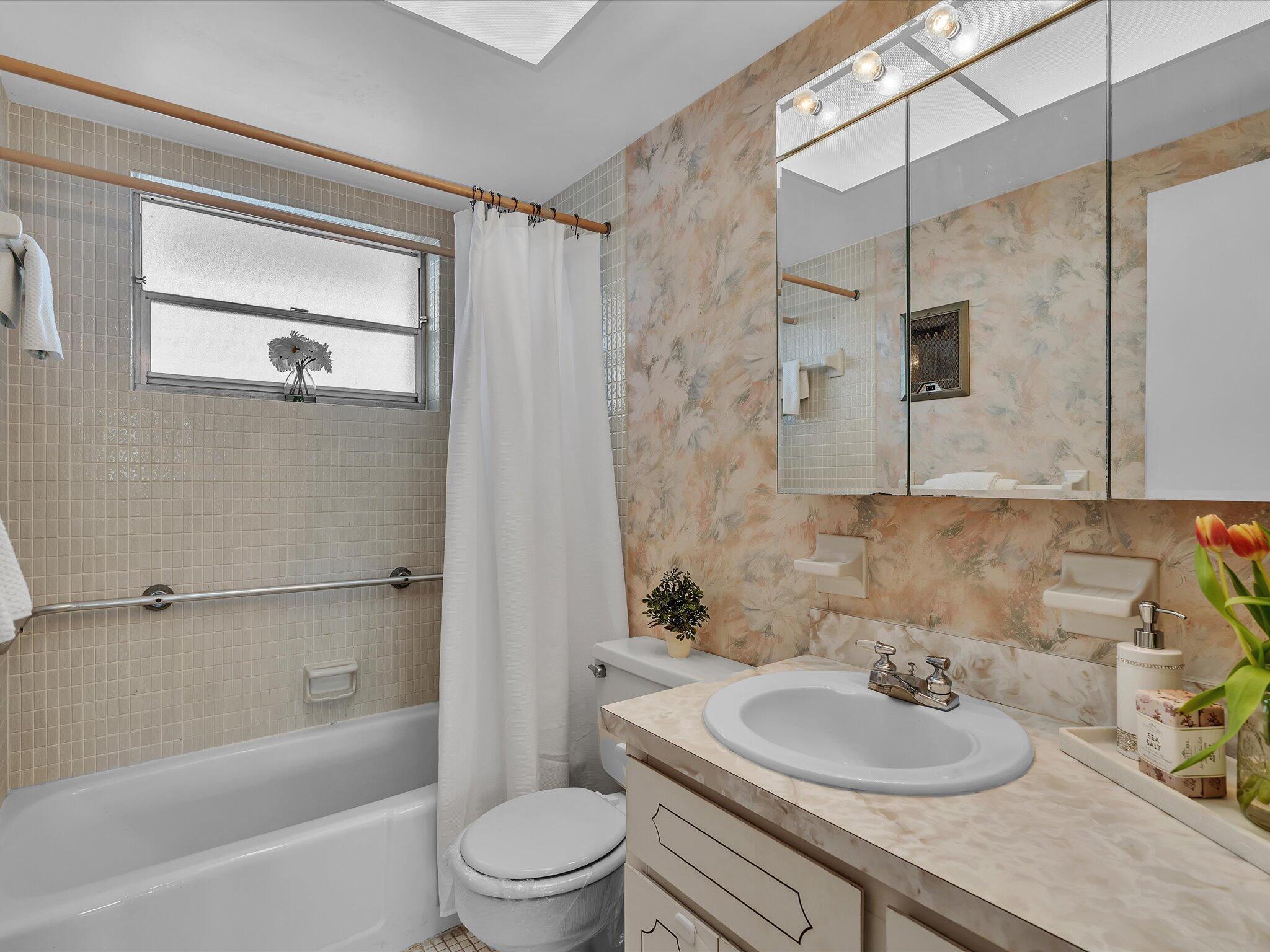 BOCA VERDE CONDO - Residential