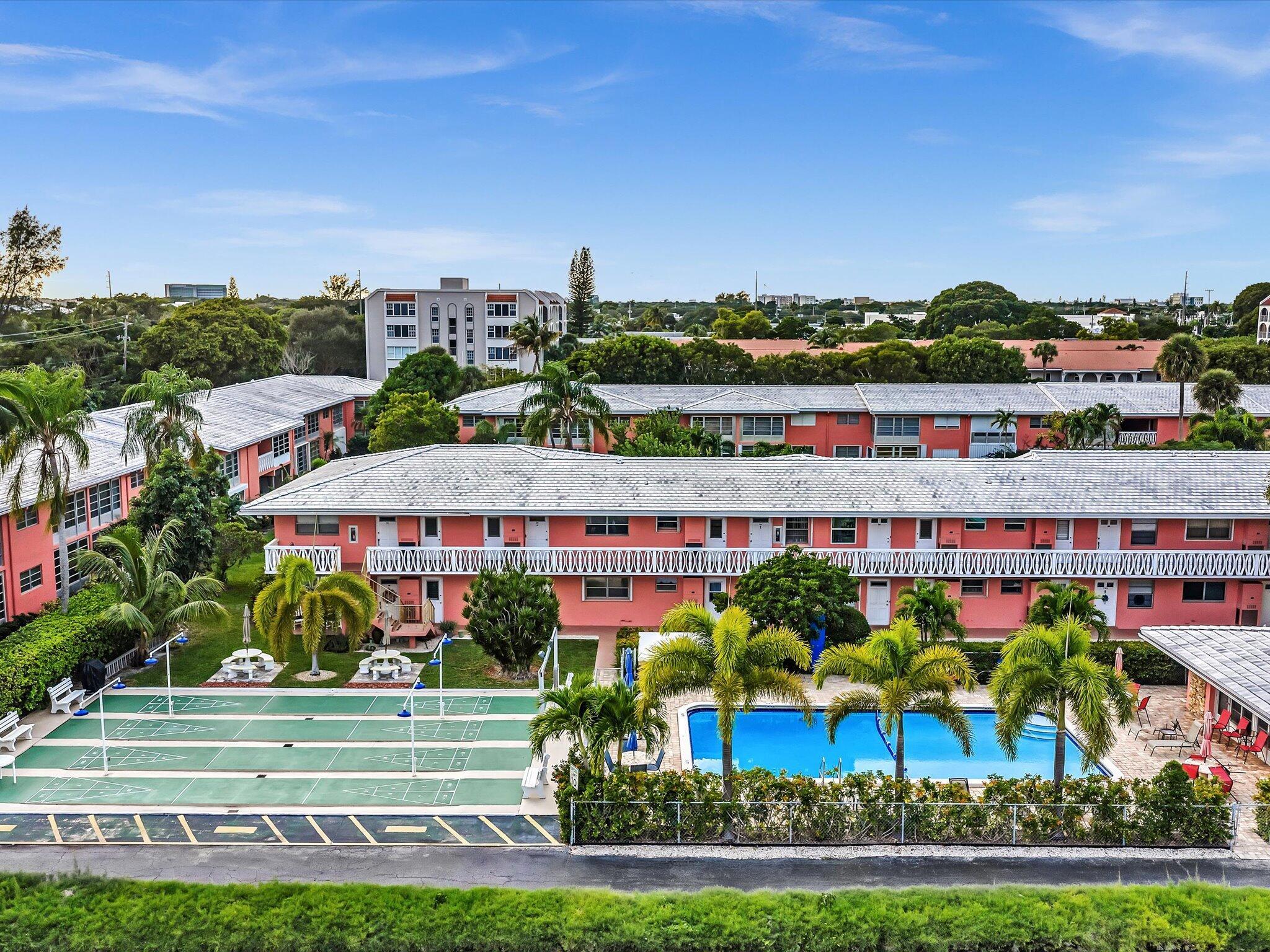 BOCA VERDE CONDO - Residential