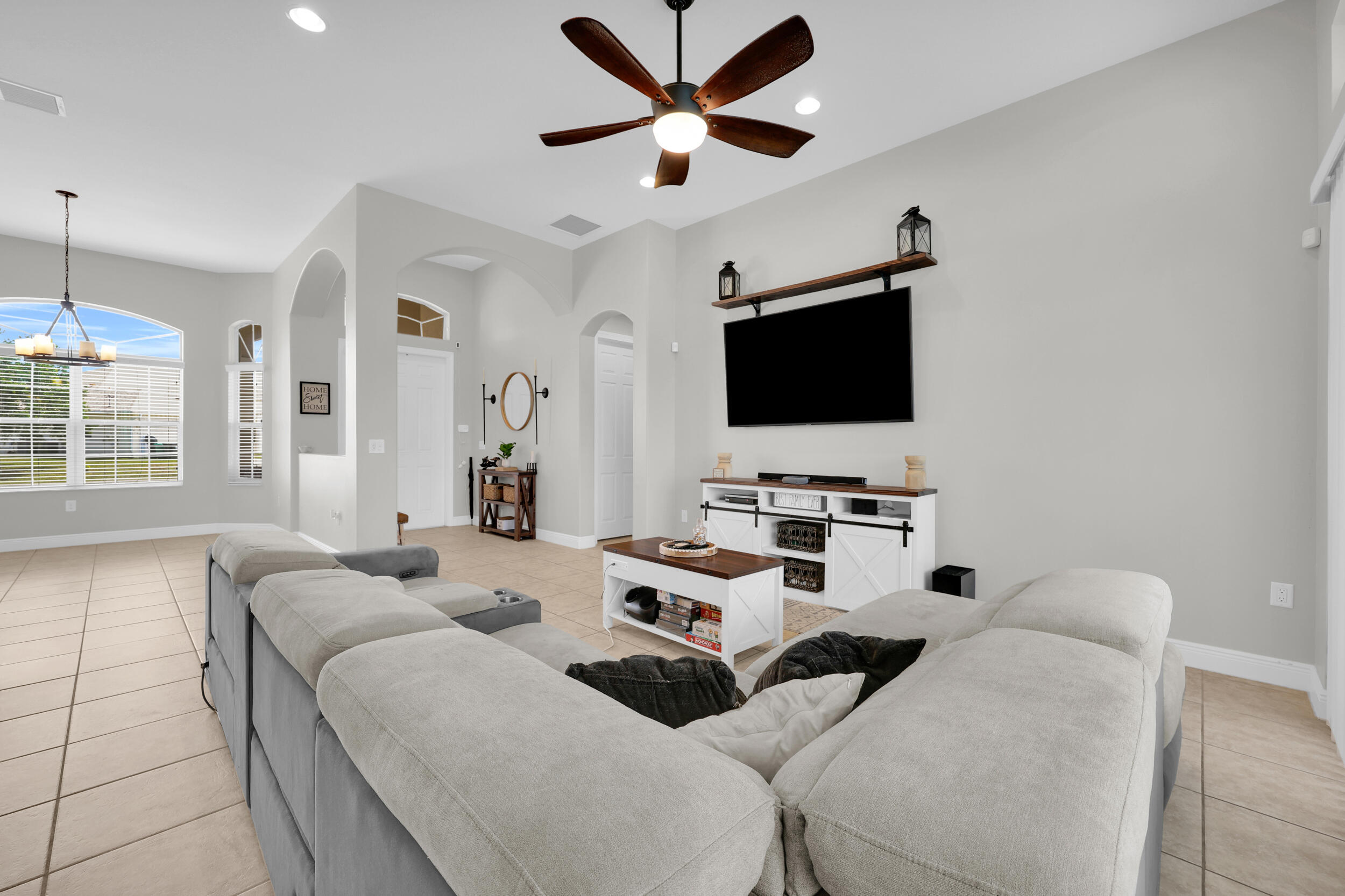 PORT ST LUCIE SECTION 44 - Residential