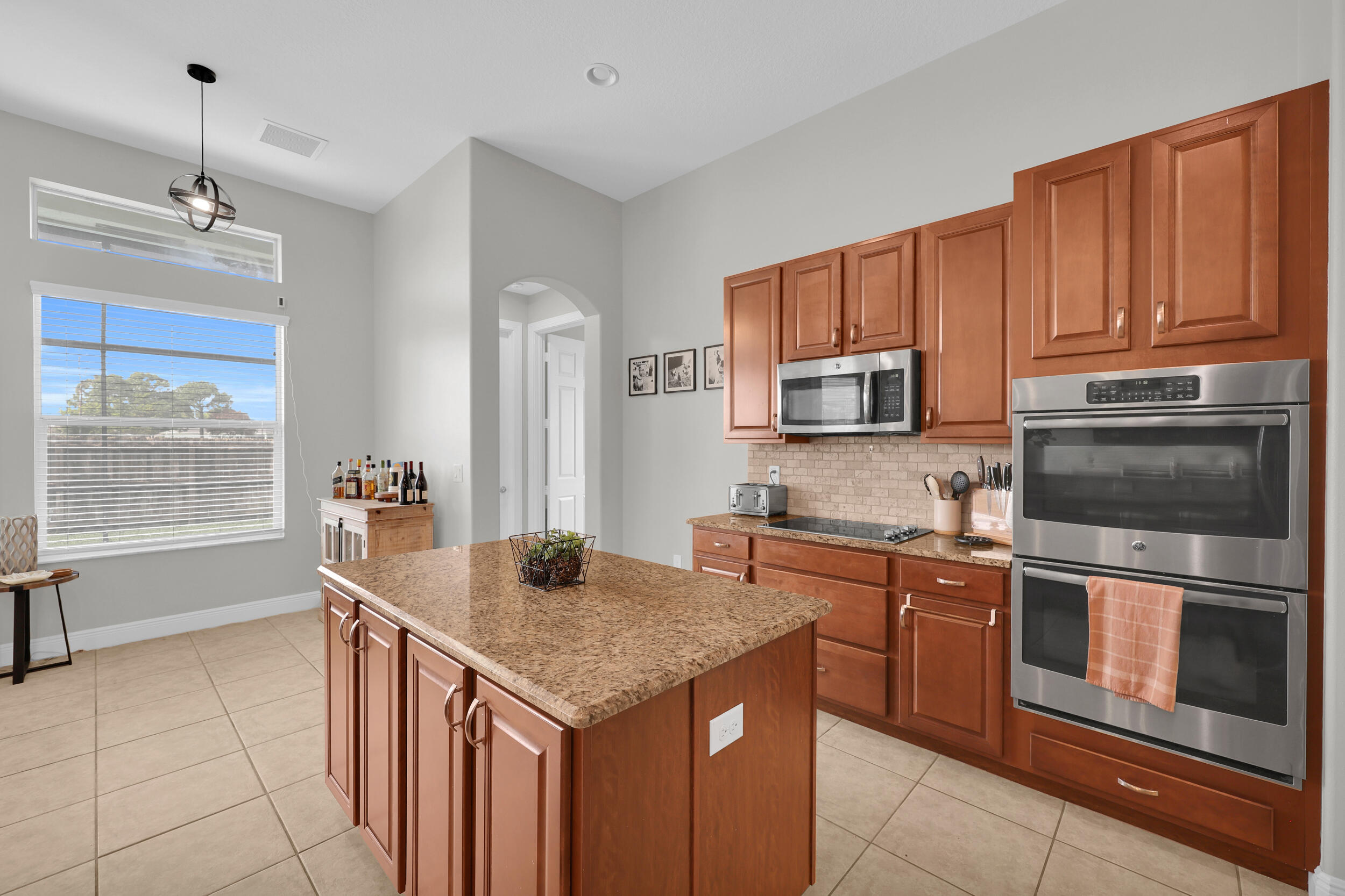 PORT ST LUCIE SECTION 44 - Residential