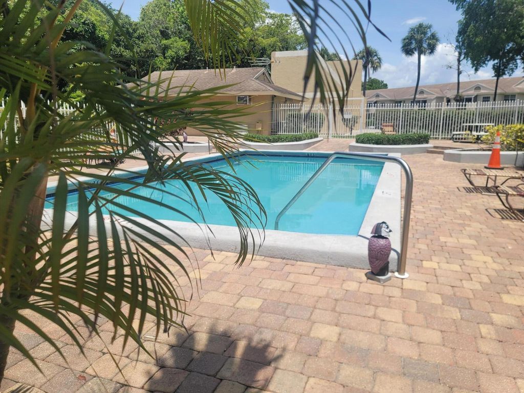 Photo of 611 Cypress Lake Boulevard #F15, Deerfield Beach, FL 33064 (MLS # R11094814)