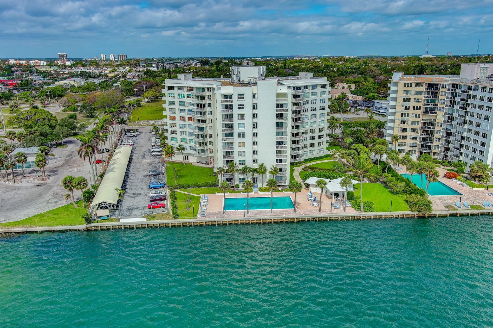 PORTOFINO CONDO PT OF LTS - Residential