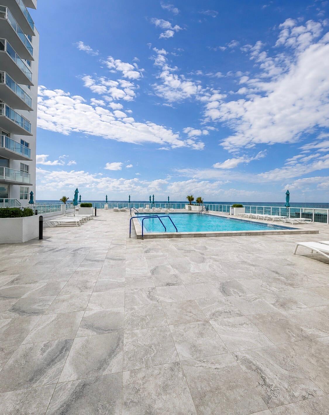 3450 S Ocean Boulevard 2240, Palm Beach, FL, 33480/$290,000 3 3450 S Ocean Boulevard 2240
