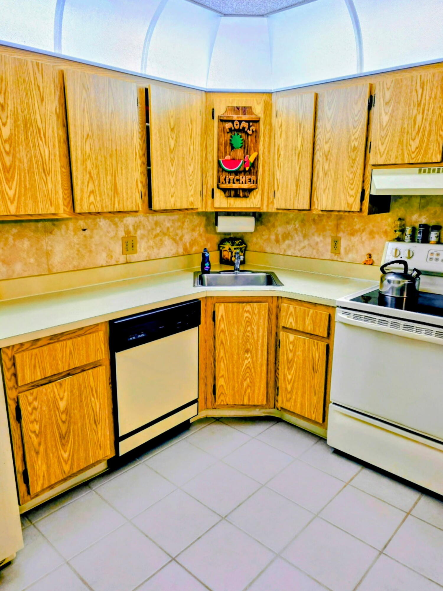 PINE RIDGE SOUTH IV CONDO - Residential