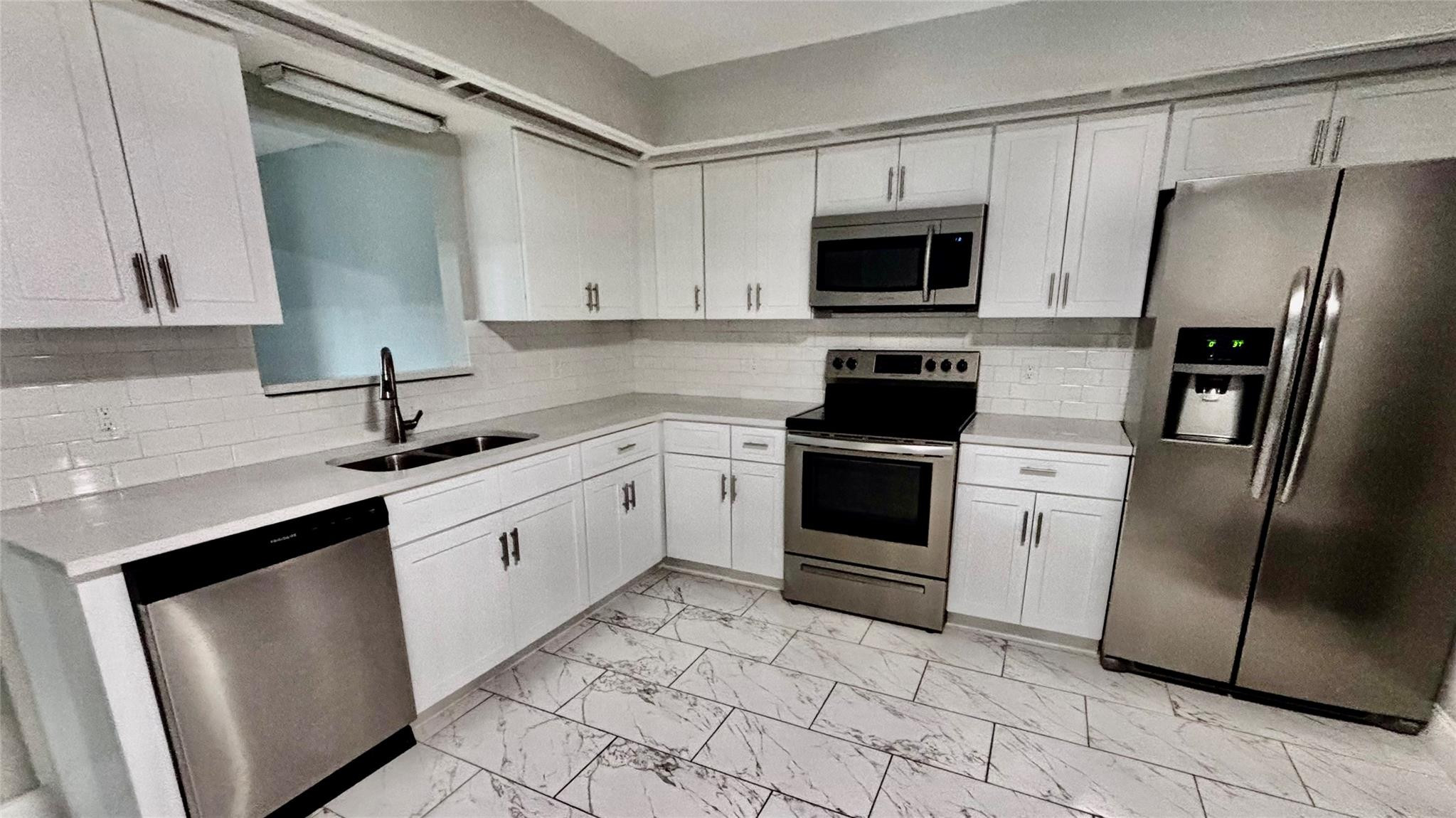 PORT MALABAR UNIT 42 - Residential Lease