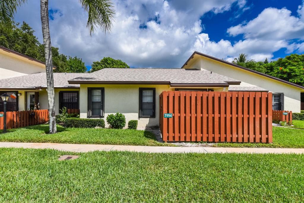 Photo of 7994 SE Villa Circle Cir #2708, Hobe Sound, FL 33455 (MLS # R10825335)