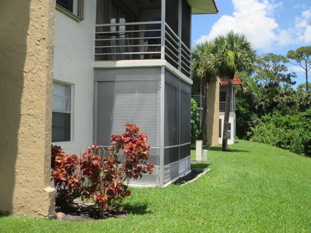 Photo of 224 Lake Dora Drive, West Palm Beach, FL 33411 (MLS # R11153853)