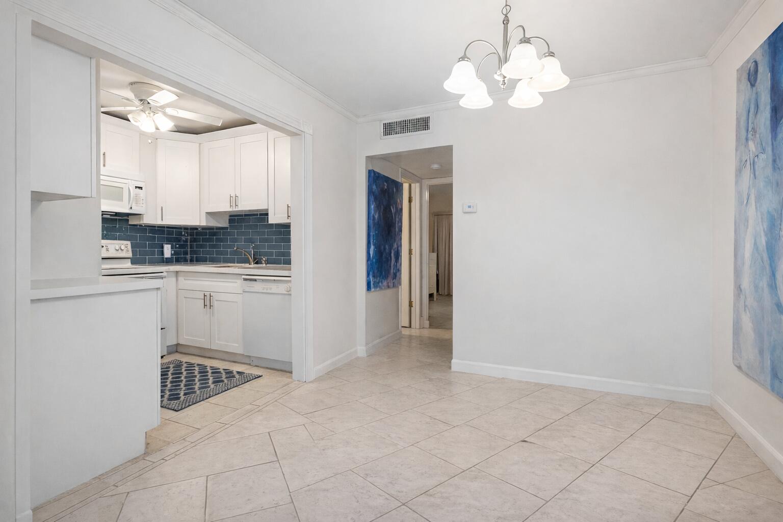 205 Main Boulevard 2b