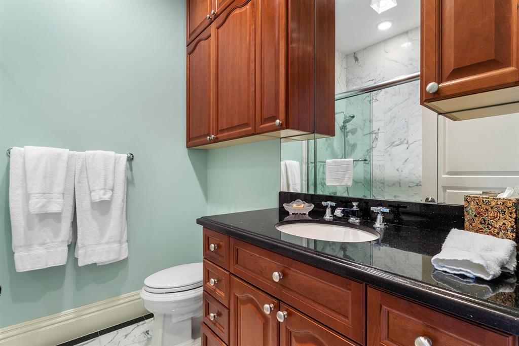 Jonathans Landing - Residential