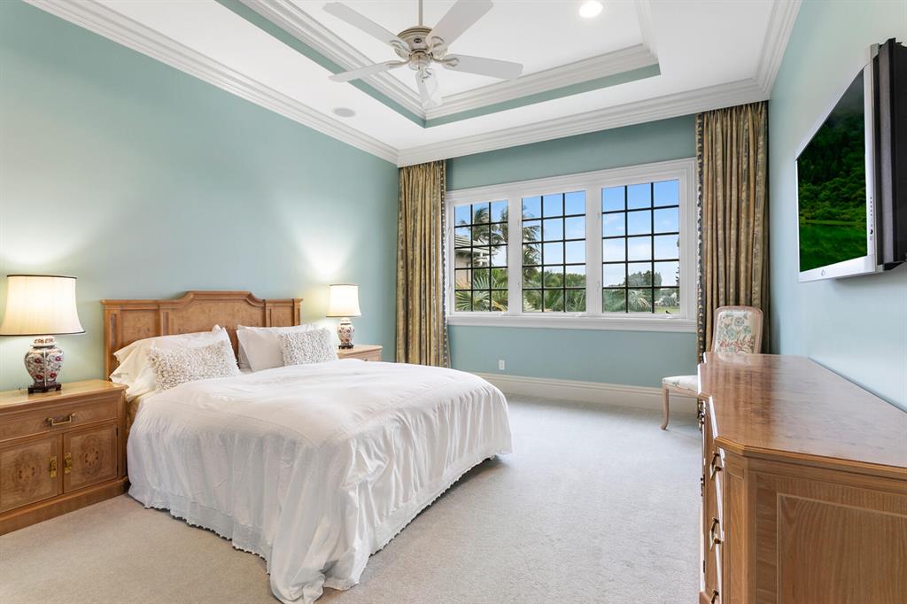 Jonathans Landing - Residential