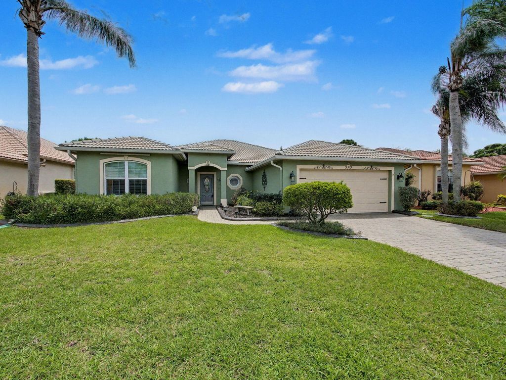 Photo of 529 Waverly Circle, Port Saint Lucie, FL 34983 (MLS # B26014093)