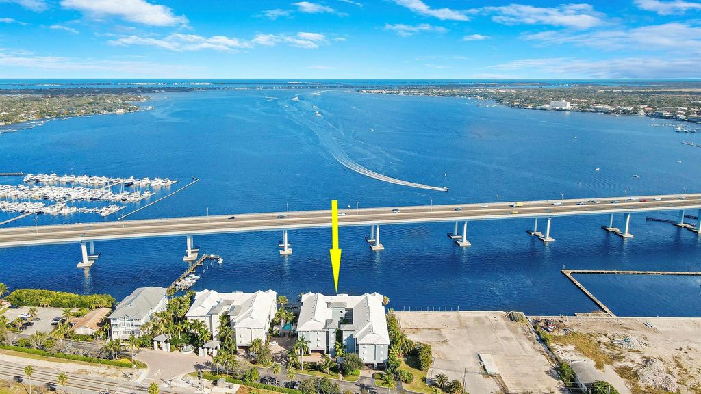 Photo of 215 NW Flagler Avenue #301, Stuart, FL 34994 (MLS # R11052867)