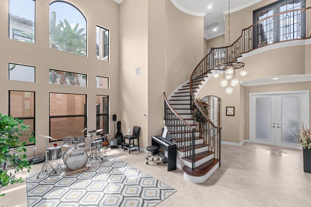 Photo of 8574 Lewis River Road, Delray Beach, FL 33446 (MLS # R11102618)