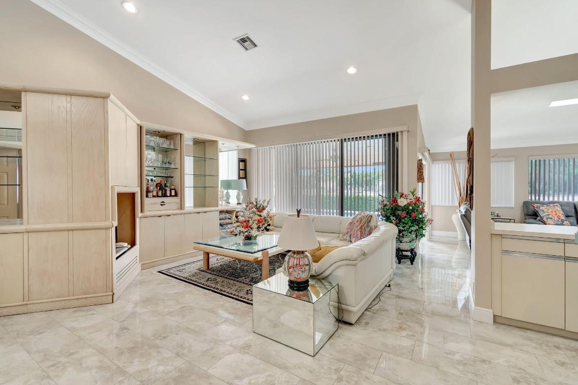 BOCA WOODS COUNTRY CLUB PH 1 - Residential