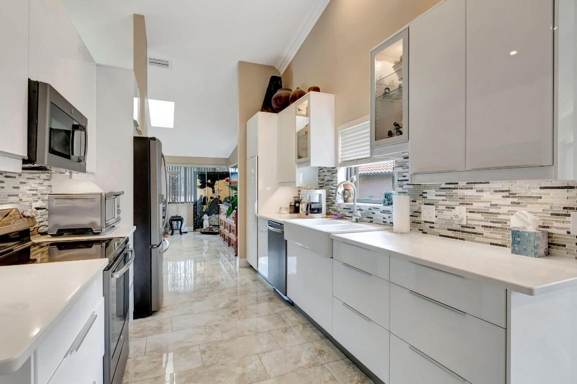 BOCA WOODS COUNTRY CLUB PH 1 - Residential