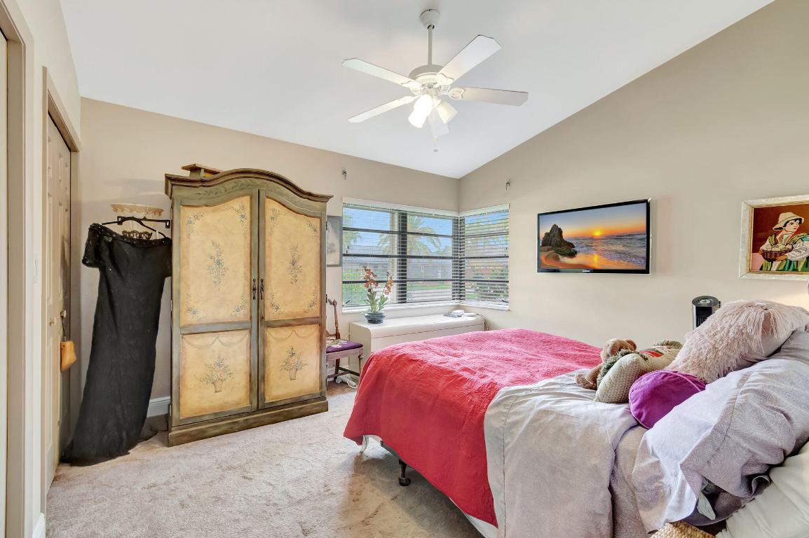 BOCA WOODS COUNTRY CLUB PH 1 - Residential