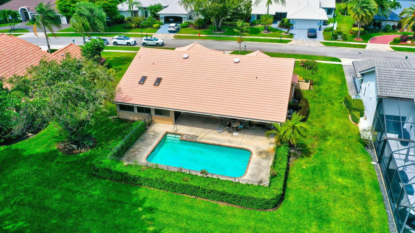 BOCA WOODS COUNTRY CLUB PH 1 - Residential