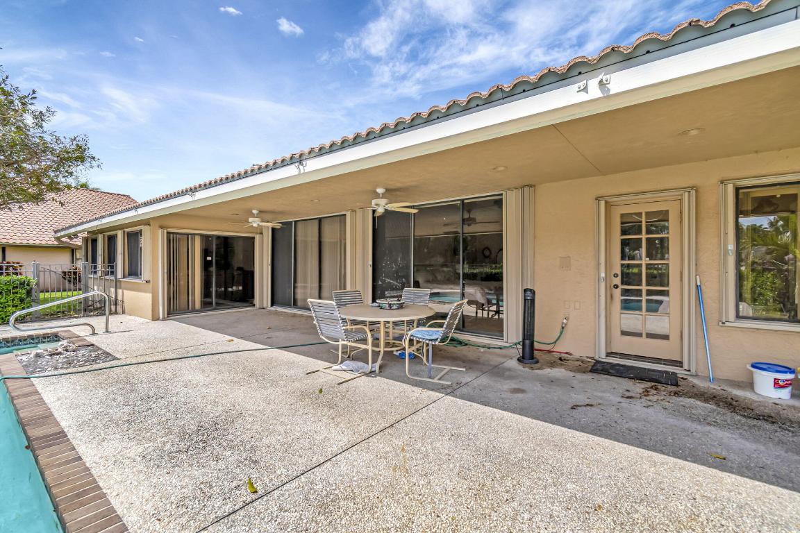 BOCA WOODS COUNTRY CLUB PH 1 - Residential