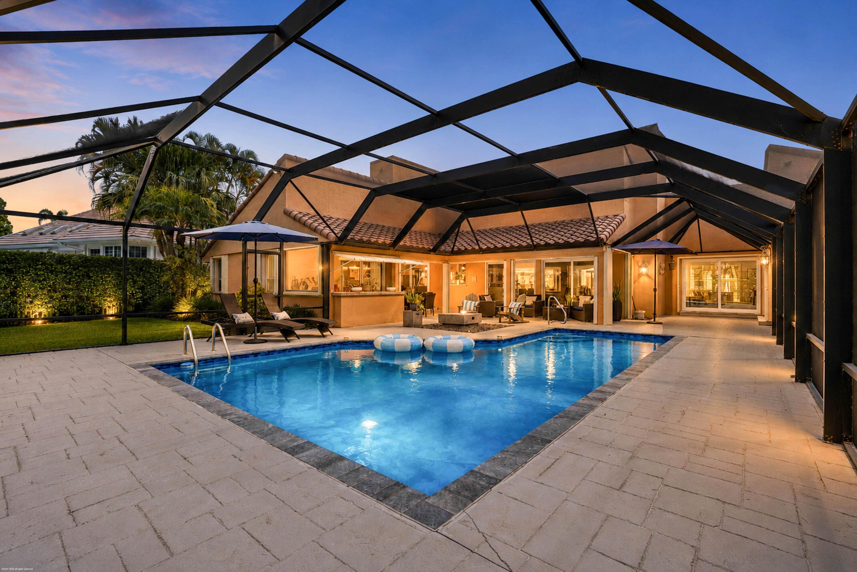 Properties 2379 Newbury Court