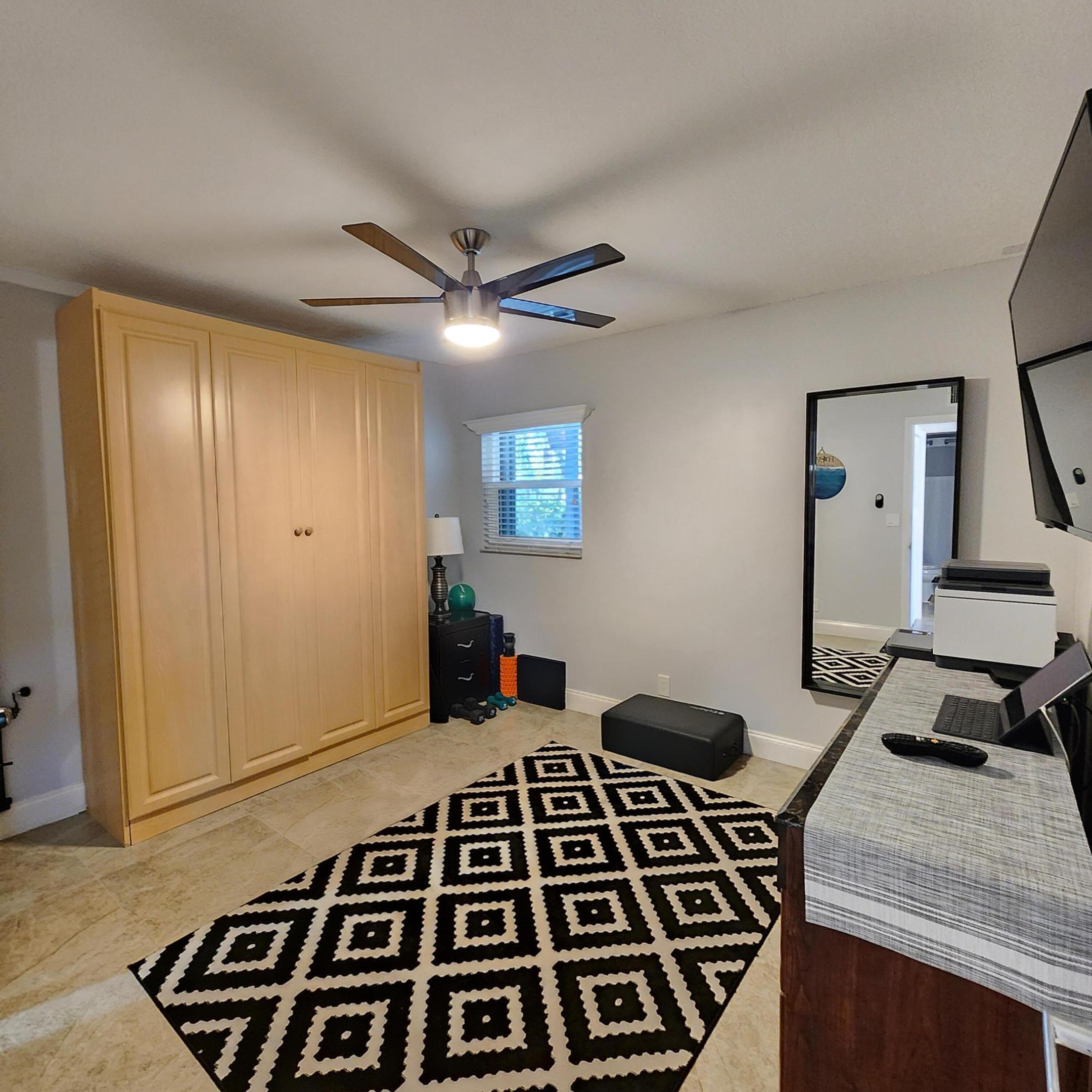 OCEAN HARBOUR NORTH PRIVATE BEACHFRONT AND MARINA - Residential