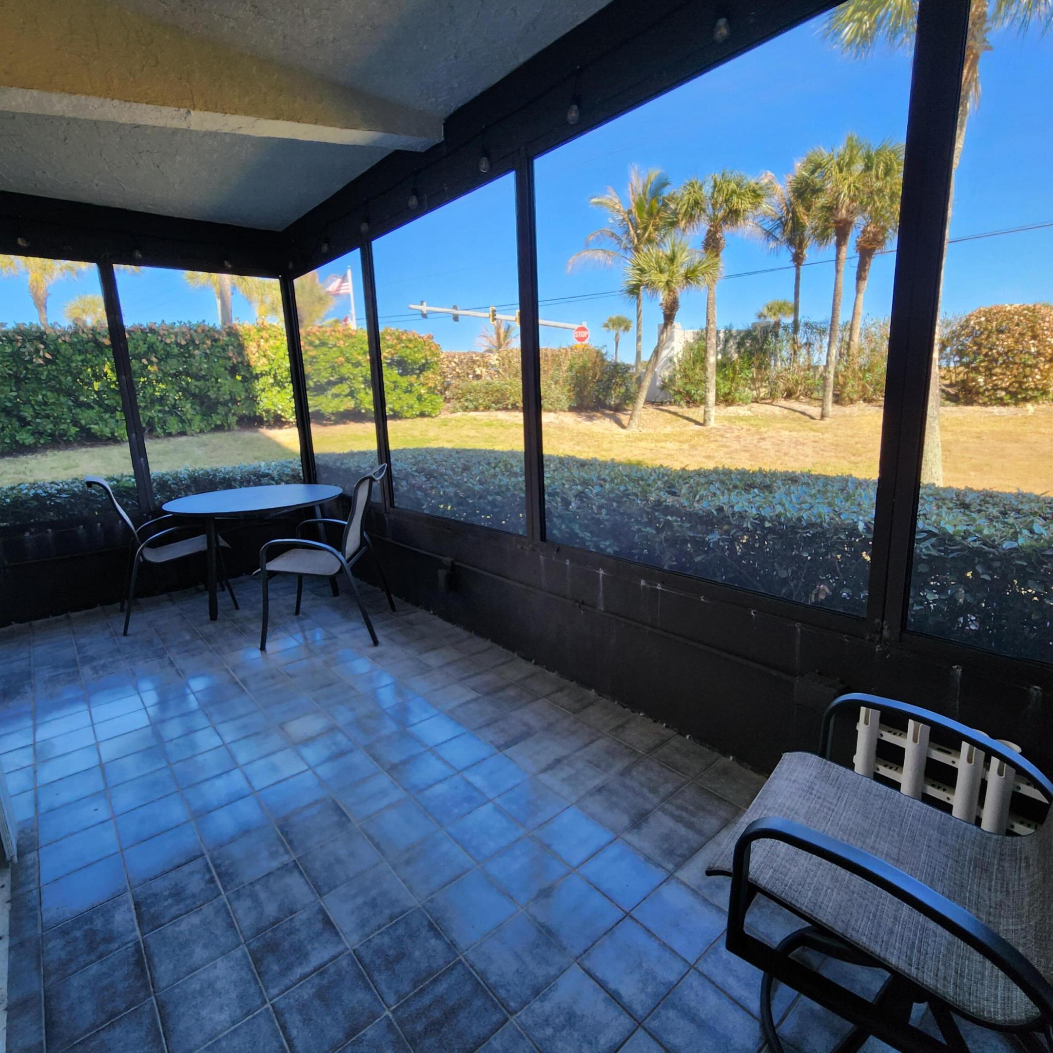 OCEAN HARBOUR NORTH PRIVATE BEACHFRONT AND MARINA - Residential