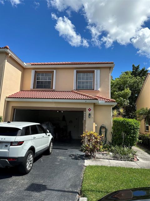 9658 Royal Palm Blvd 37-6 Coral Springs FL 33065