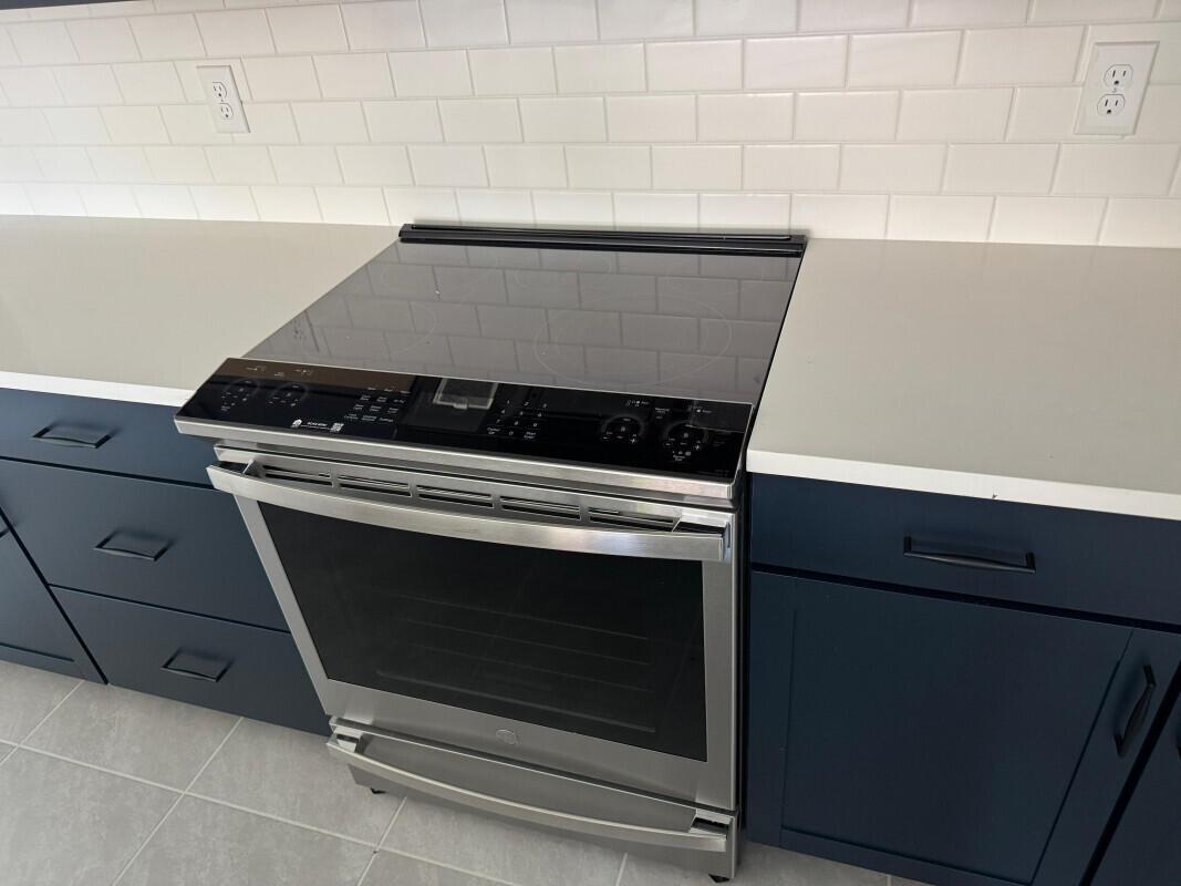 PORT ST LUCIE SECTION 15 - Residential Lease