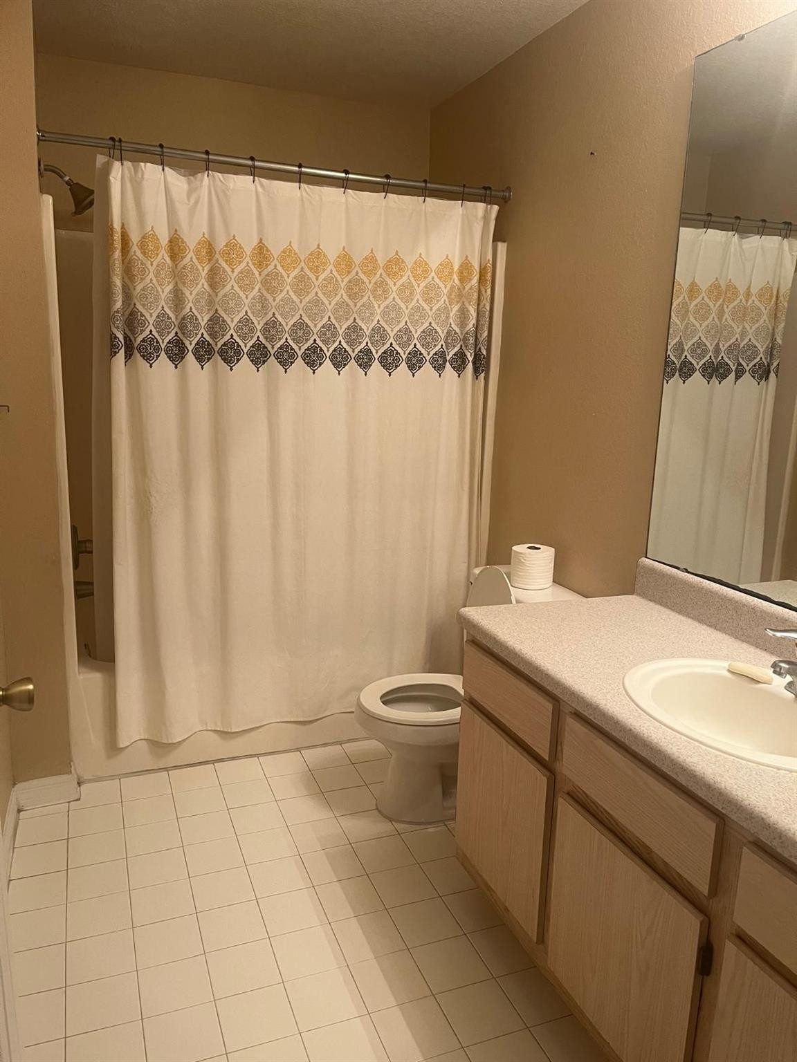 CYPRESS FAIRWAY CONDO - Residential Lease