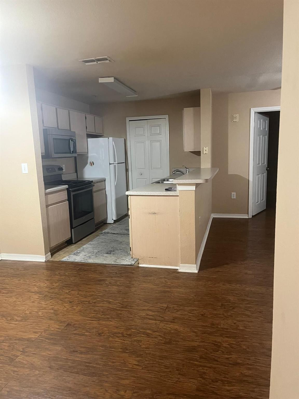 CYPRESS FAIRWAY CONDO - Residential Lease