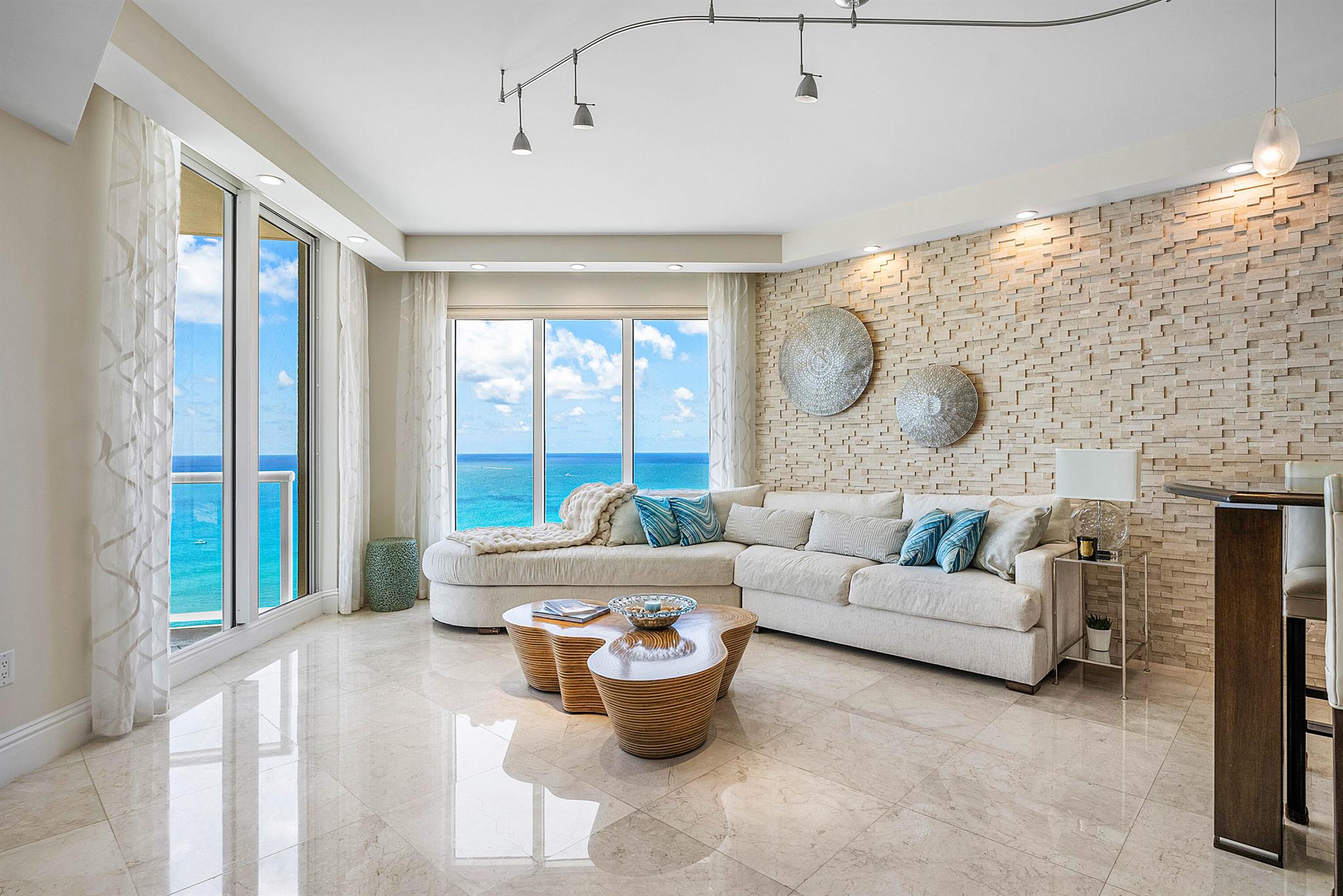 2700 NORTH OCEAN CONDO - Residential