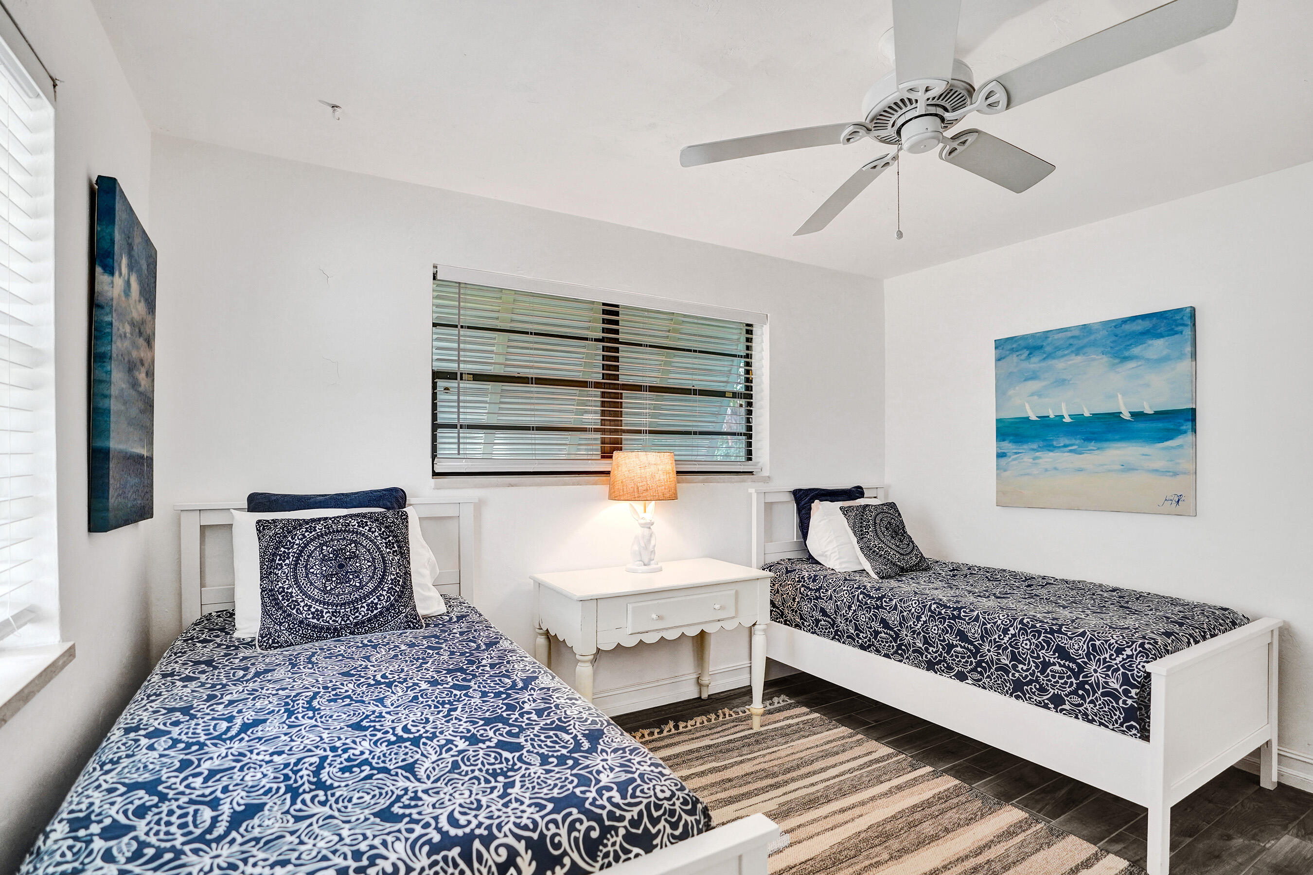 NORTHRIDGE - Residential Lease