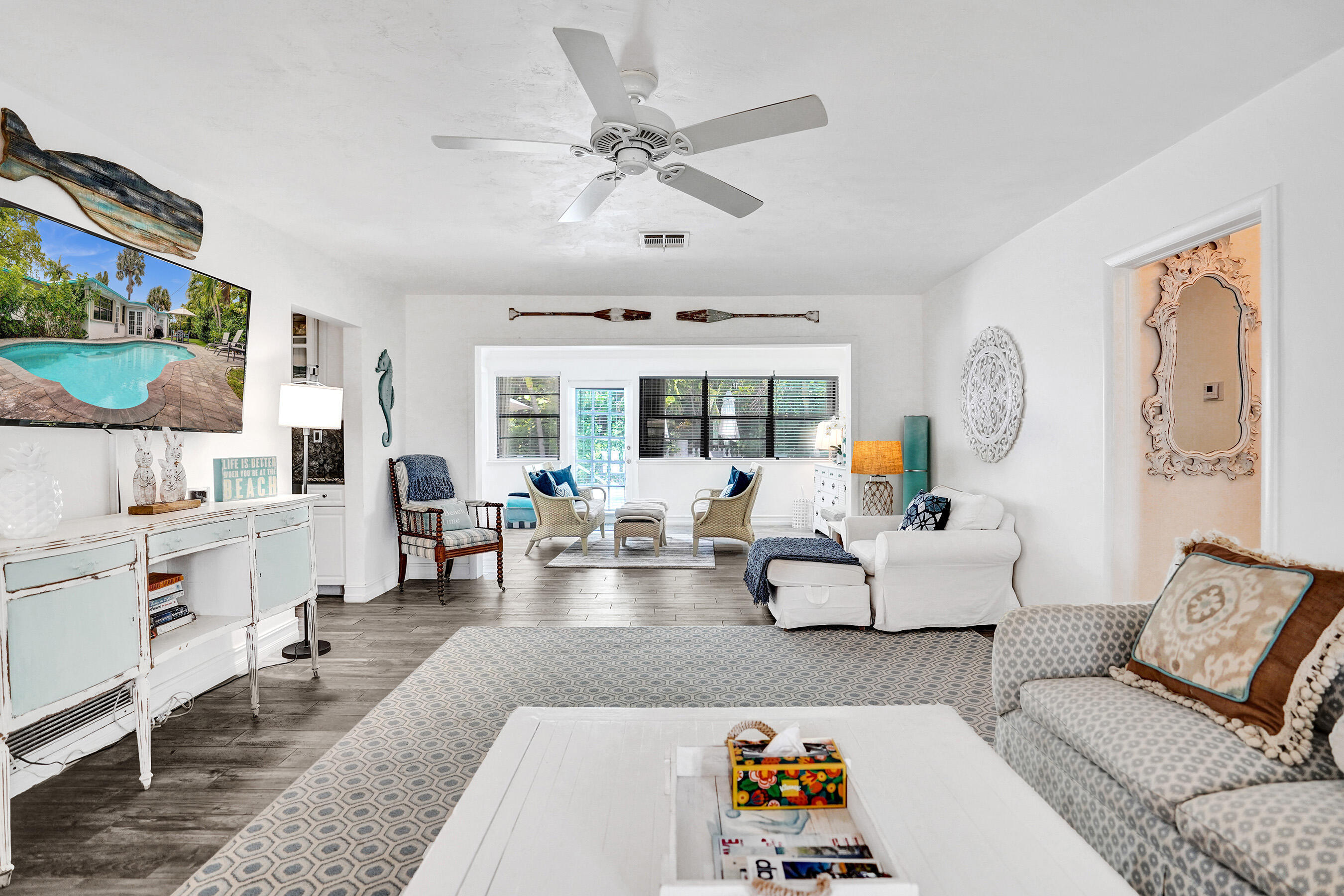 NORTHRIDGE - Residential Lease