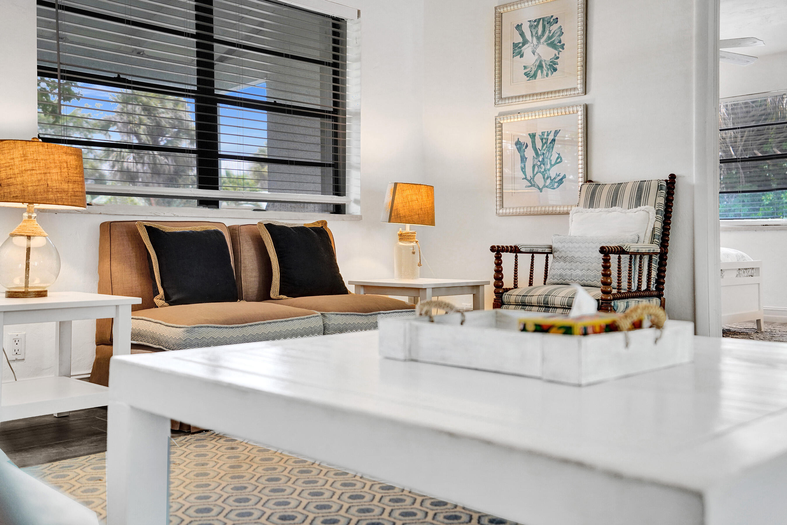 NORTHRIDGE - Residential Lease