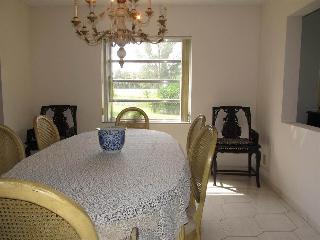 DELRAY VILLAS 2 - Residential