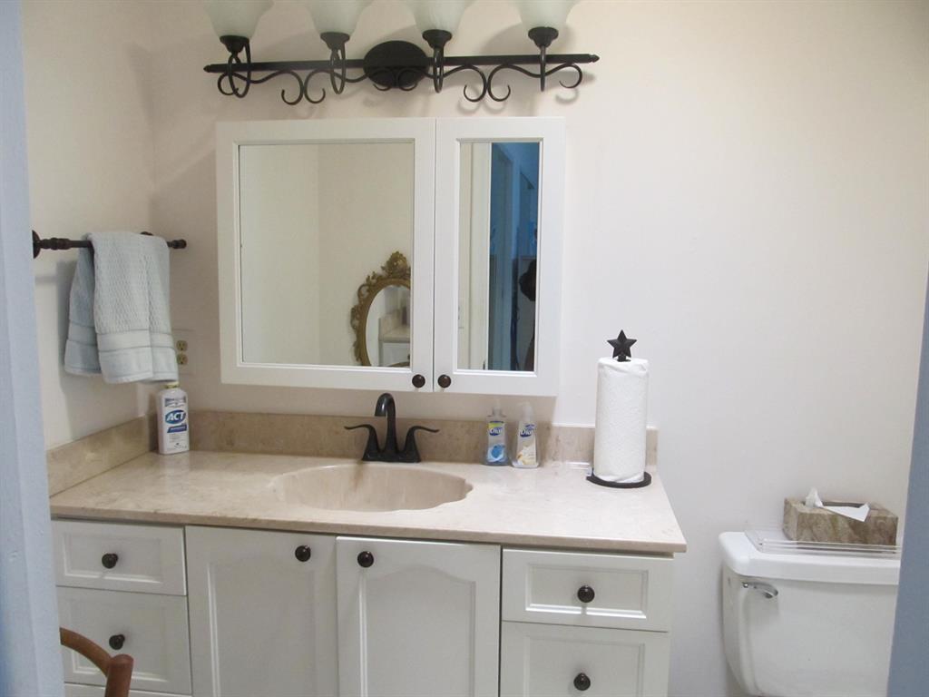 DELRAY VILLAS 2 - Residential