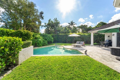 Tiny photo for 2514 Muir Circle, Wellington, FL 33414 (MLS # B26090407)