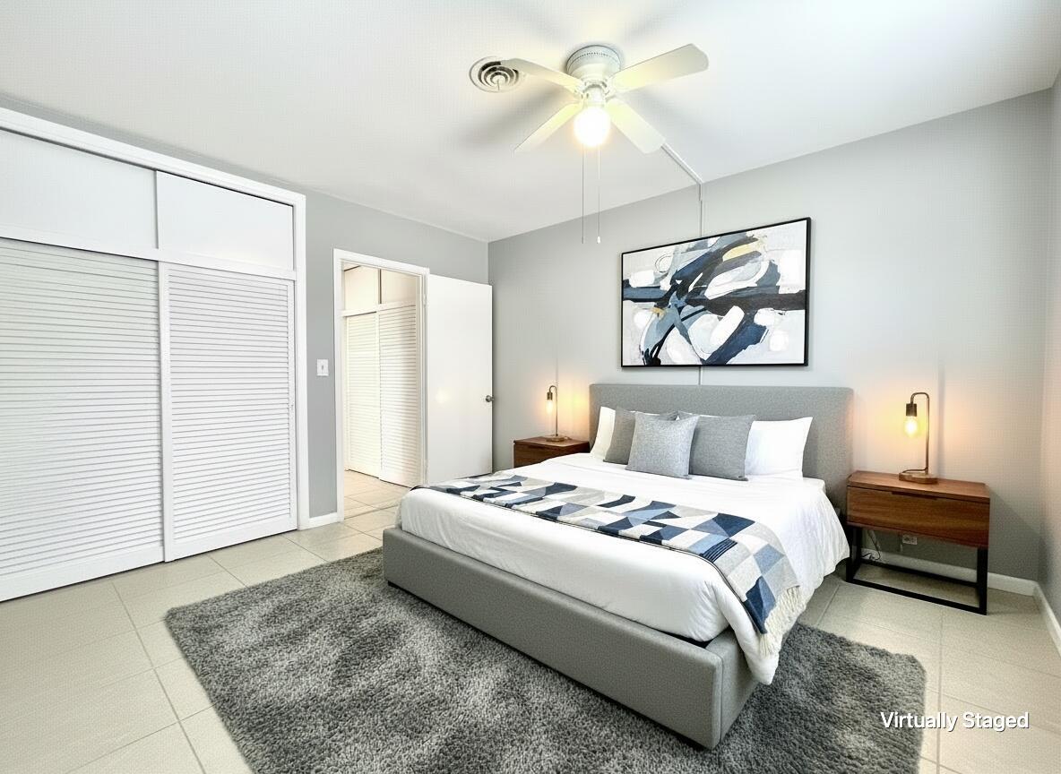 CRYSTAL LAKE 1021 CONDO - Residential