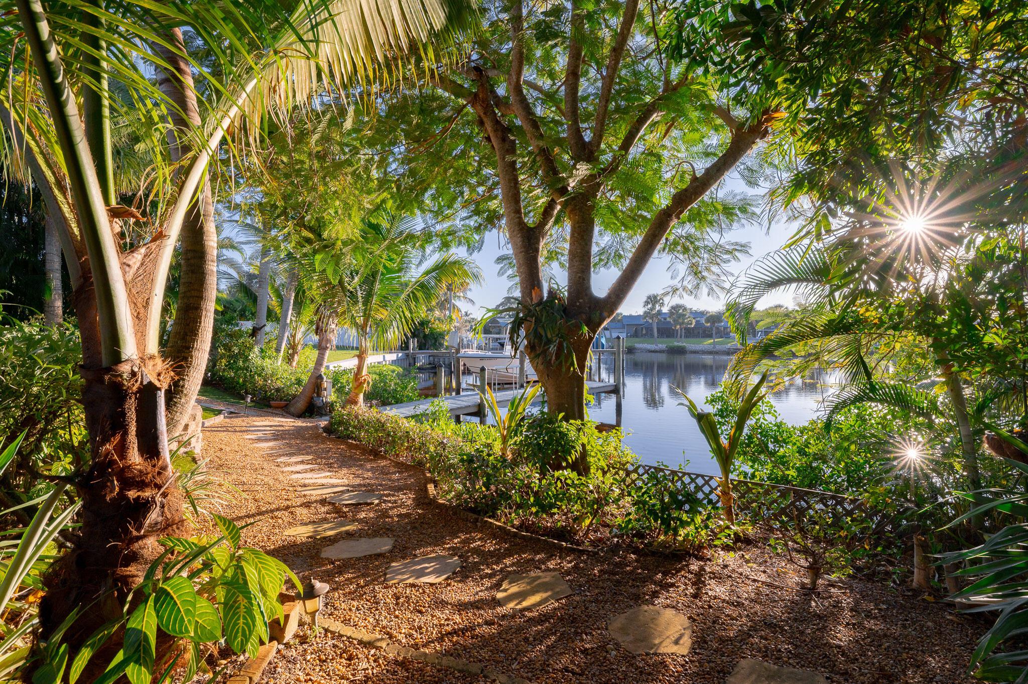 ST LUCIE SHORES - Residential Lease