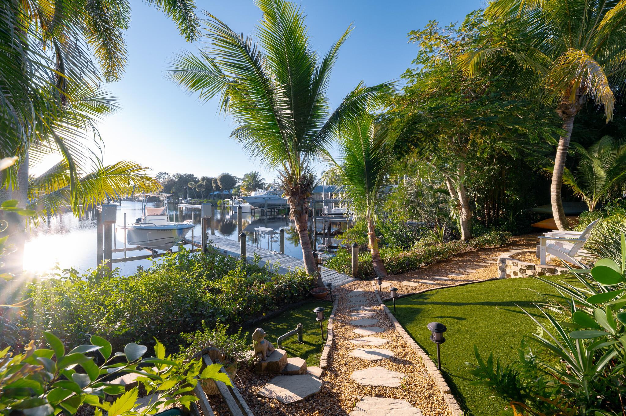 ST LUCIE SHORES - Residential Lease