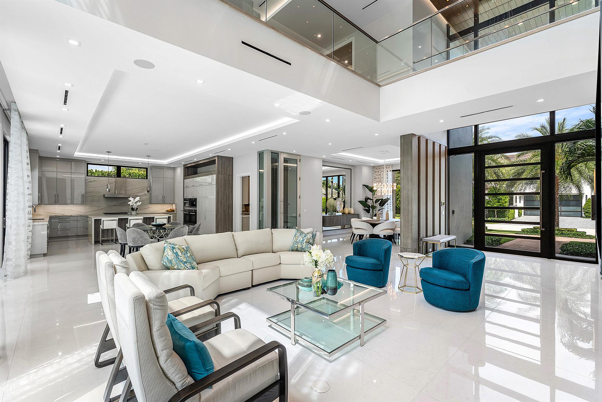 ROYAL PALM YACHT & COUNTR - Residential